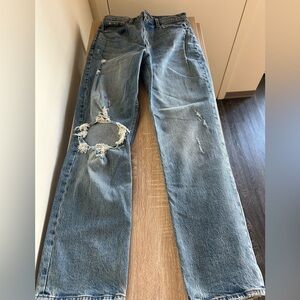 Abercrombie The 90s Straight Ultra High Rise Jeans